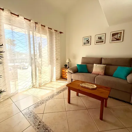 Lägenhet Cozy Seaside 323 In Parque Santiago 2